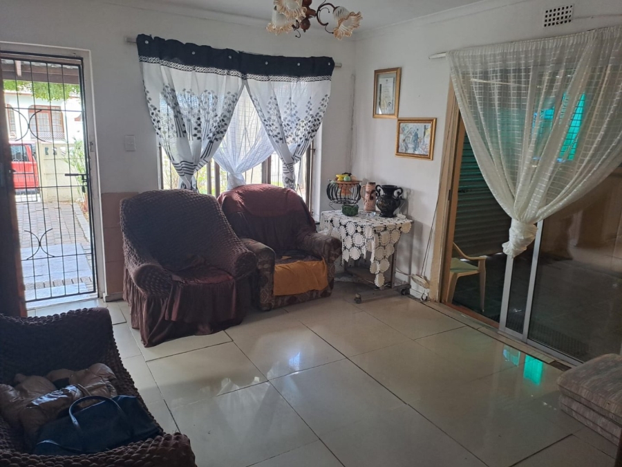 2 Bedroom Property for Sale in Heather Park Western Cape